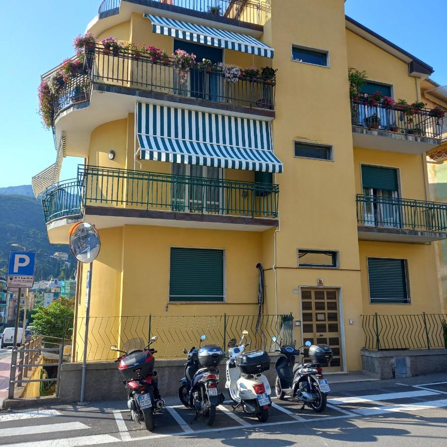 La Casa Di Walter Levanto Exterior foto